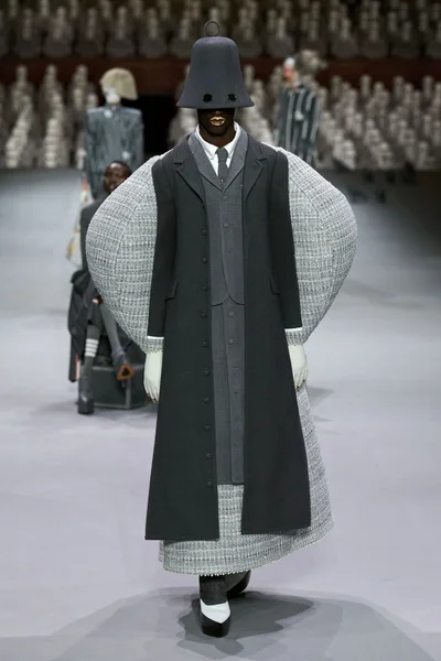Look 43